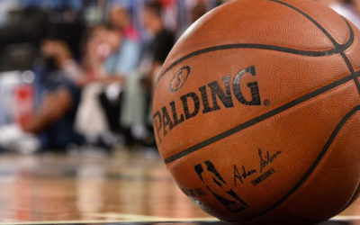 #16. Curry – Under Armour – David contra Goliat